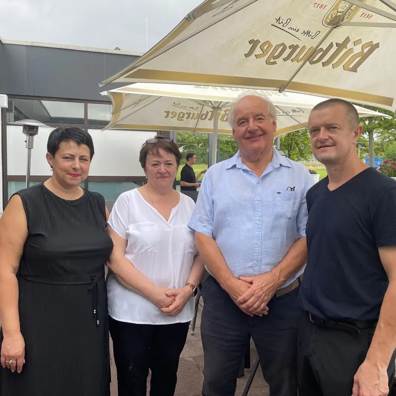 Gemeinsames Foto auf der Terrasse